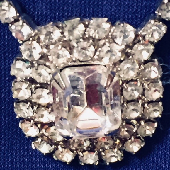 Jewelry - Fabulous vintage rhinestone necklace